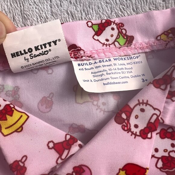 Build a Bear x Hello Kitty Christmas Pajama Set 25th Anniversary - Picture 4 of 5